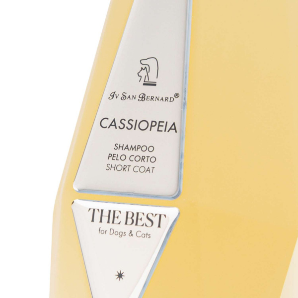 Шампунь Iv San Bernard The Best line Cassiopeia для короткой шерсти с экстрактом акации 550 мл